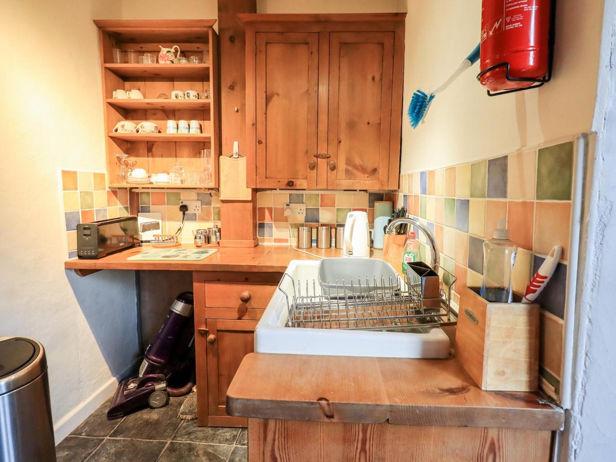 Wood Cottage Kendal Bagian luar foto